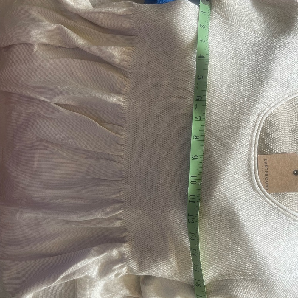 EARTHBOUND NEW Textured Cream Top - Picture 4 of 6